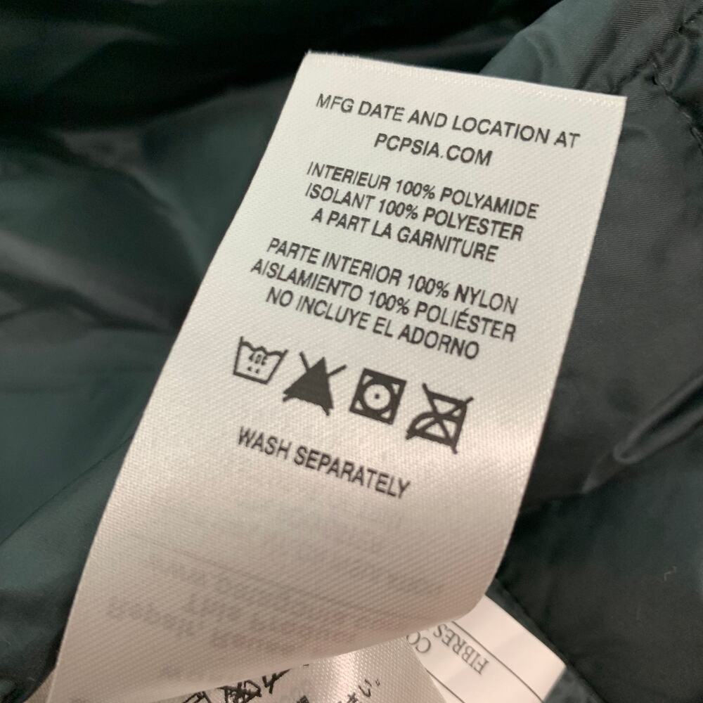 PATAGONIA Size M Green Nylon Hooded Coat - Picture 8 of 8